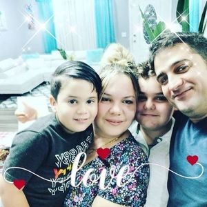 Meet your Posher, Yanenrique